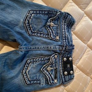 Girls miss me jeans